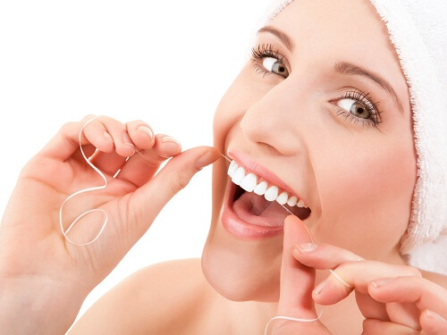 4 cách chăm sóc răng miệng sai lầm bạn cần tránh 3